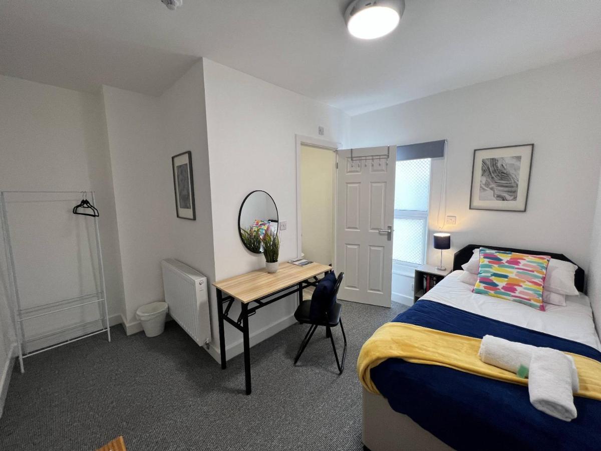 Stay - The Wellington Burton On Trent Extérieur photo